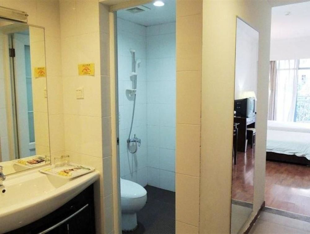 Green Bamboo Hotel Guilin Exterior photo